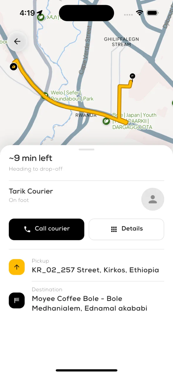 Laki Drop customer app following a courier on the way to the drop-off